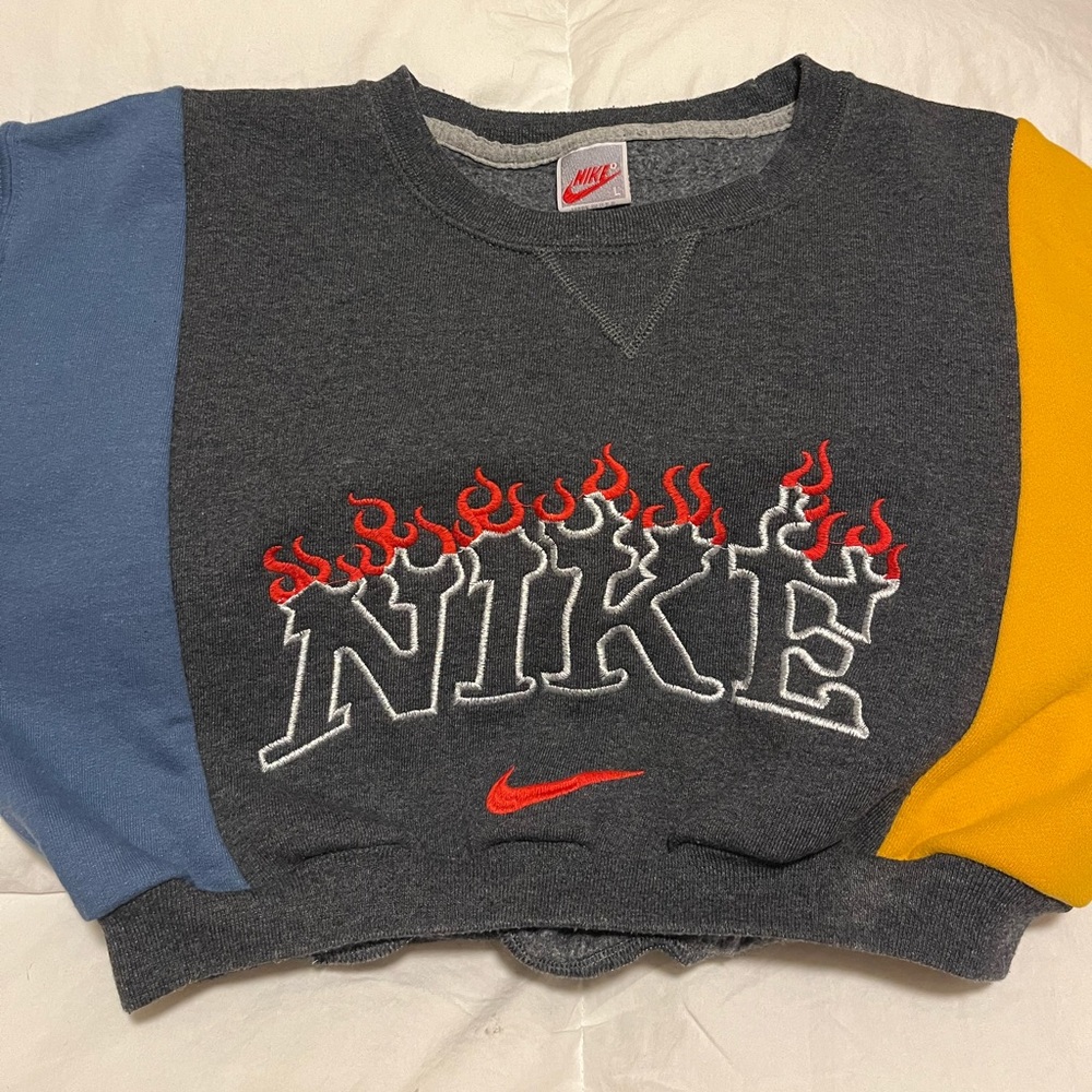 Custom vintage Nike cropped sweater